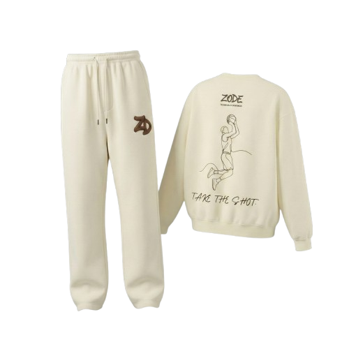 חליפה בצבע שמנת 